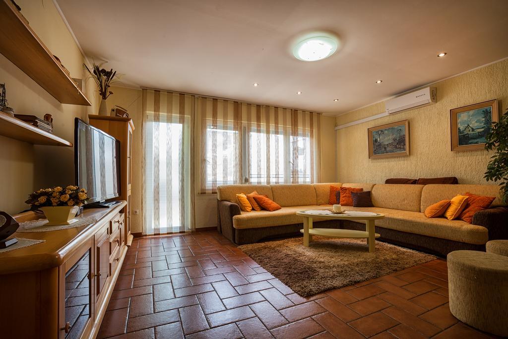 Holiday Villa Anna Primorski Dolac Extérieur photo