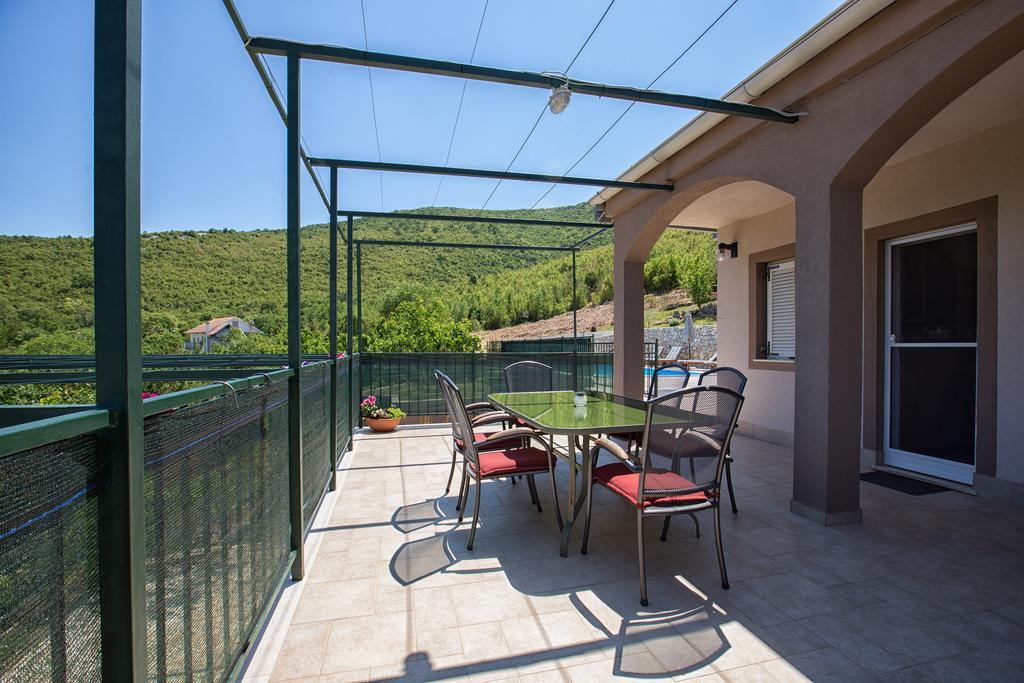 Holiday Villa Anna Primorski Dolac Extérieur photo